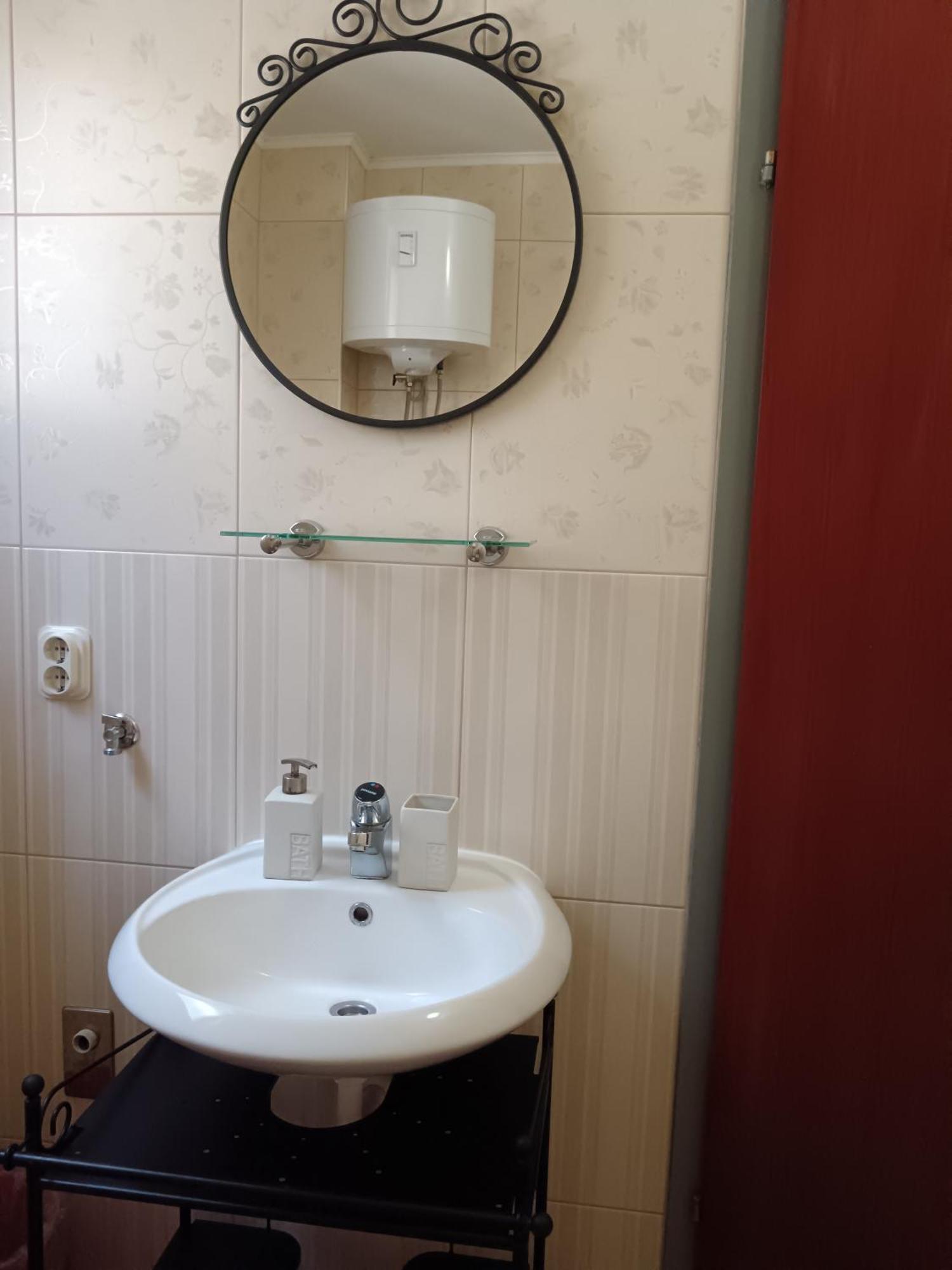Apartmani More Komarna Buitenkant foto